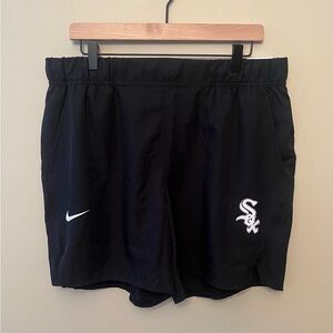 NWT Chicago White Sox Nike Woven Victory Performance Shorts Men’s Size XL Black